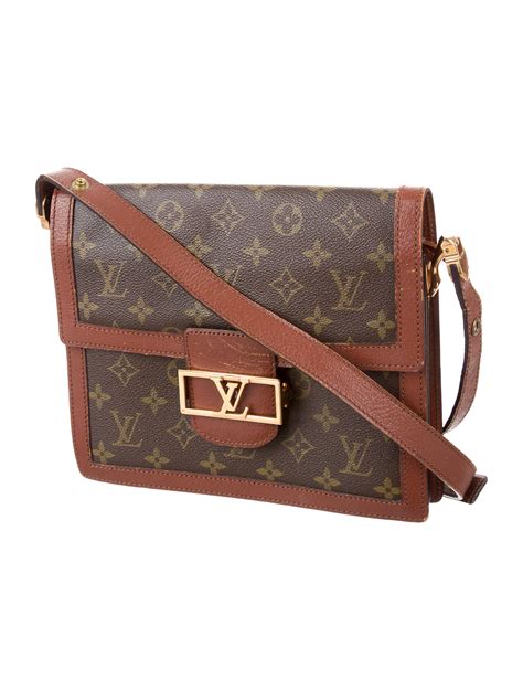 louis vuitton shoulder bag womens|louis vuitton classic shoulder bag.